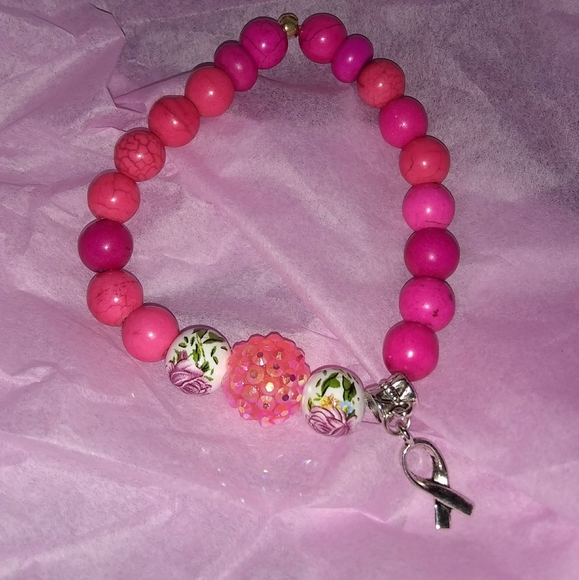 Pink Beaded bracelets - Picture 2 of 2